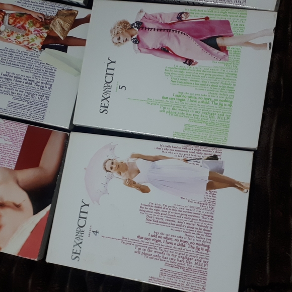 Sex and the City - Season 1-6 - Picture 5 of 5